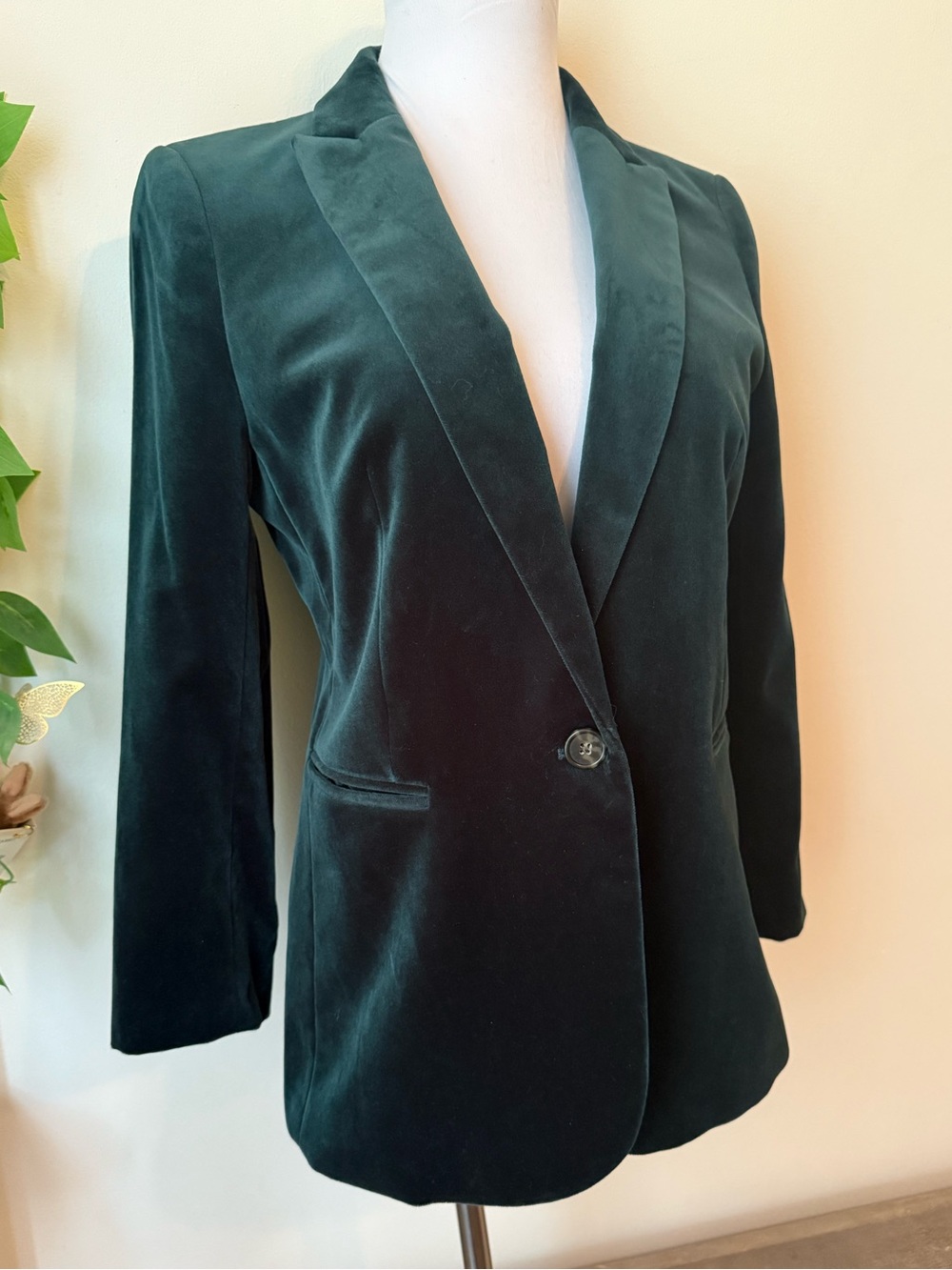 Women's Forest Green Velvet Single-Button Blazer